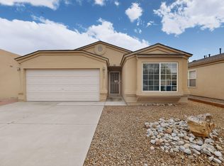8428 Vista Penasco Ave SW, Albuquerque, NM 87121
