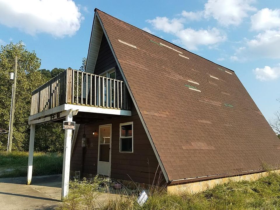 1st image of 674 Bellamy Rd
