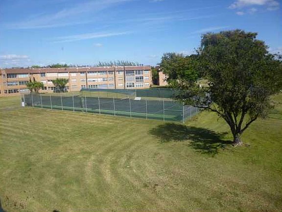 3rd image of 9801 Sunrise Lakes Blvd APT 309