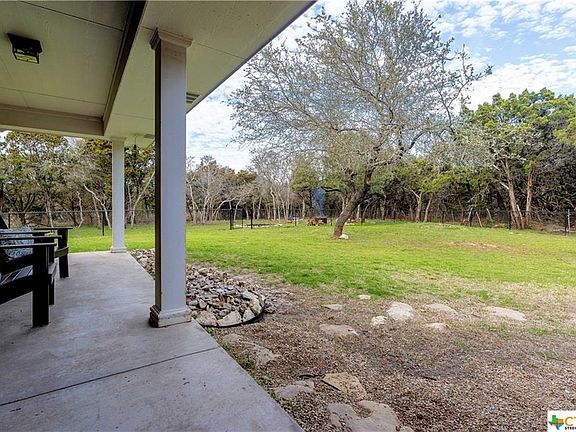3rd image of 136 Canyon Dr