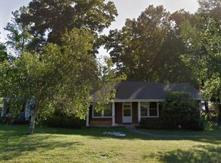 907 Tulip St, Mount Carmel, TN 37645