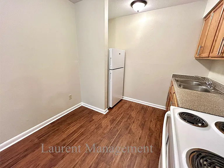 109 Rosebud St #9 — Photo 4