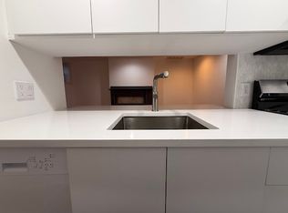 333 S 12th St #4R, Philadelphia, PA 19107