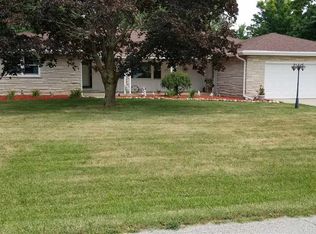 811 E Jefferson St, Columbia City, IN 46725