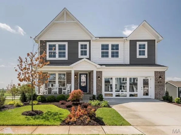 106 Cardow Dr, O'Fallon, MO 63368