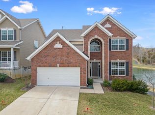 901 Meramec Grove Dr, Ballwin, MO 63021