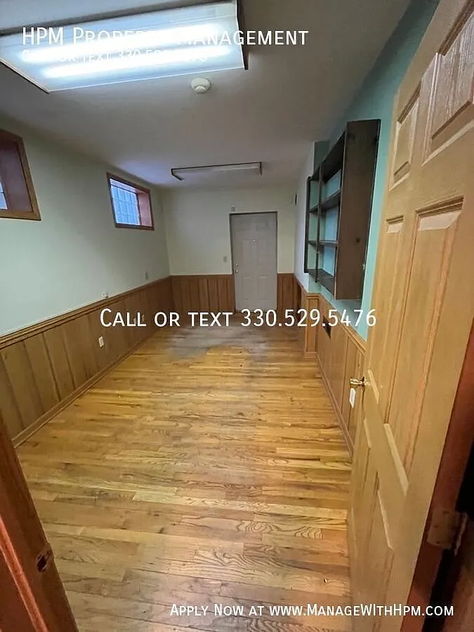 1 bed, 1.5 bath, $900 — Photo 3