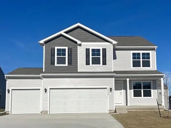 6720 NW 106th St, Johnston, IA 50131