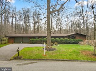 3 Wally Ct, Lutherville Timonium, MD 21093