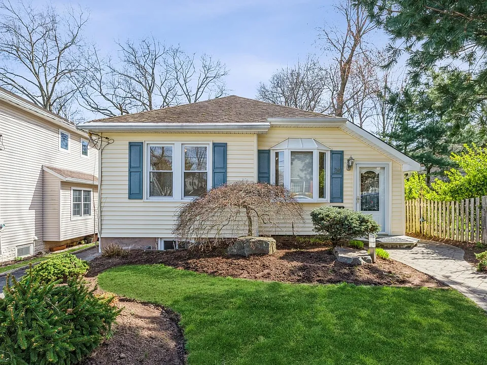 34 Glenview Ter