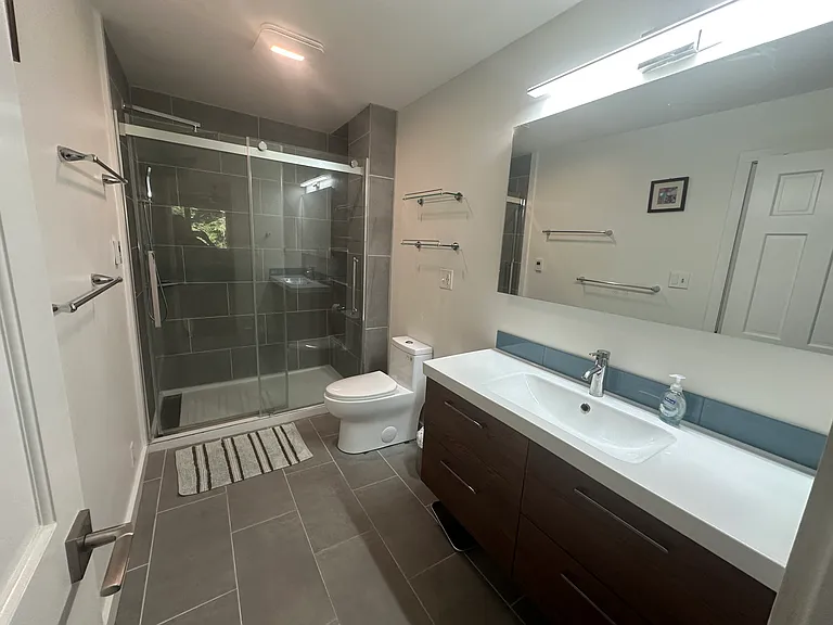 67 Raymond Cir — Photo 8