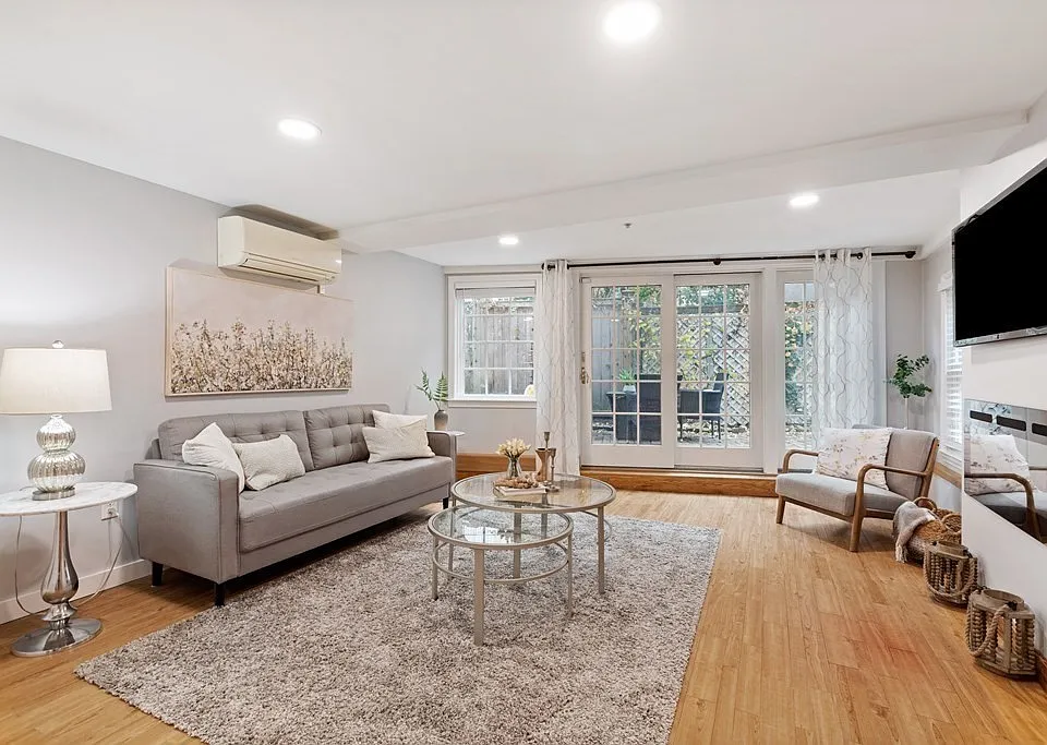 3 Mount Vernon Sq #1