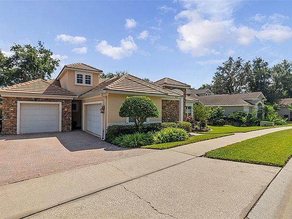 3rd image of 1827 Merlot Dr
