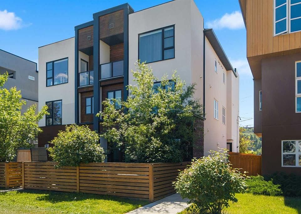 1st image of 4733 W 17th Ave NW #2