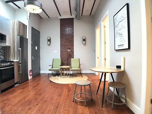 Rented by Yup Realty LLC | media 6