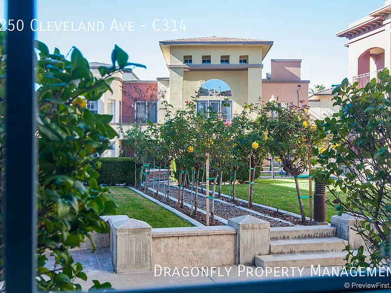1250 Cleveland Ave #C314 — Photo 32