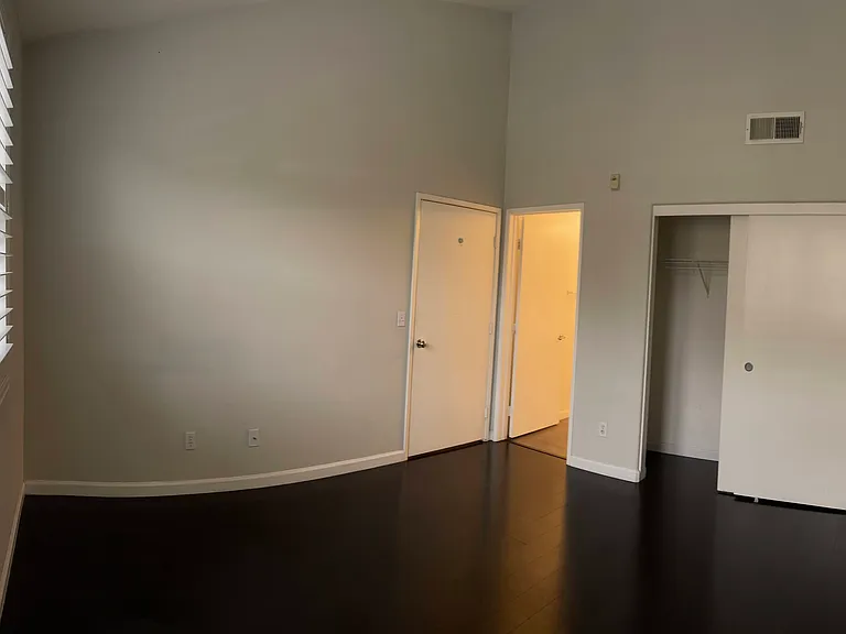 1863 Opaline Pl #533 — Photo 3