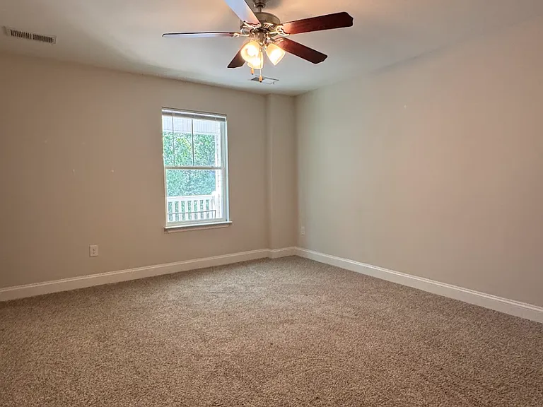 200 Walnut Hill Dr #D — Photo 7