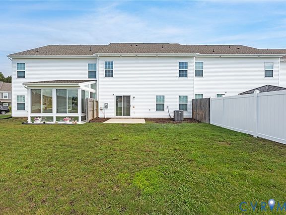4th image of 11419 Dunmore Mill Ct