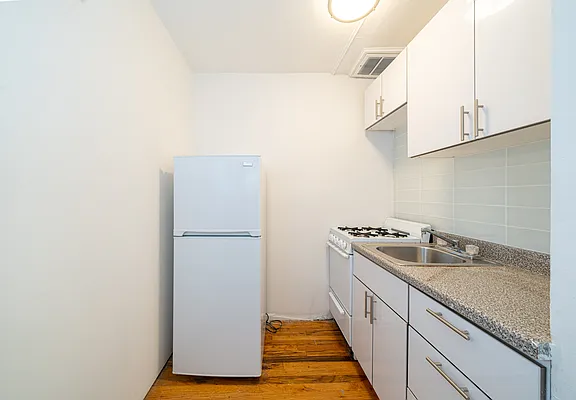 Rented by Worth Property Group | media 12