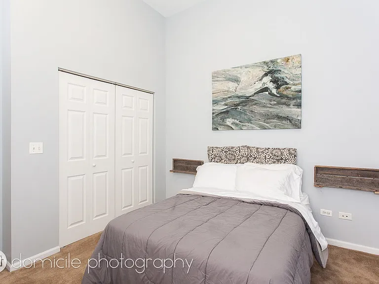 2113 W Washington Blvd #1 — Photo 8