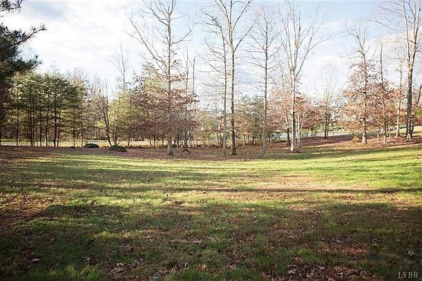 2nd image of 511 Woodland Dr