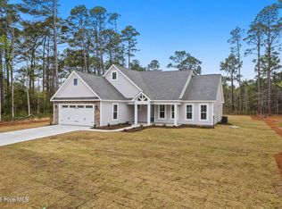 75 NE Dr NW, Calabash, NC 28467