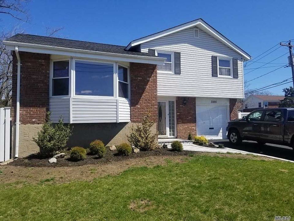 1st image of 3255 Bertha Dr