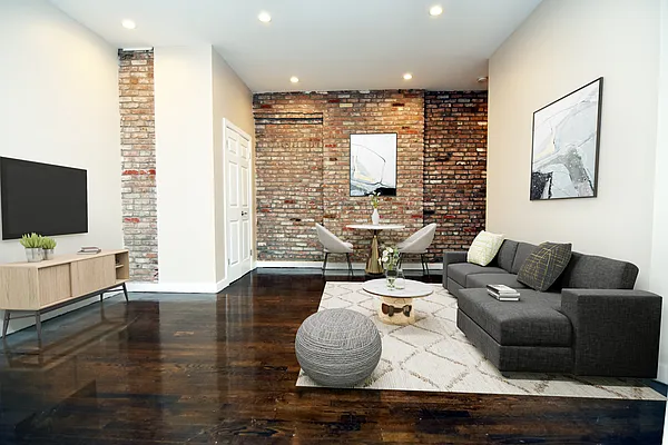 Rented by Bohemia Realty Group | media 4