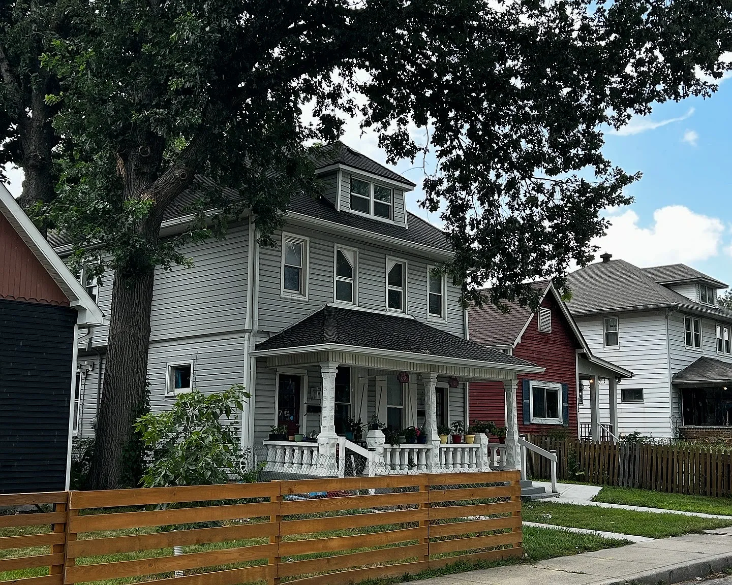 2 bed, 1100 sqft, $1,500 — Photo 1