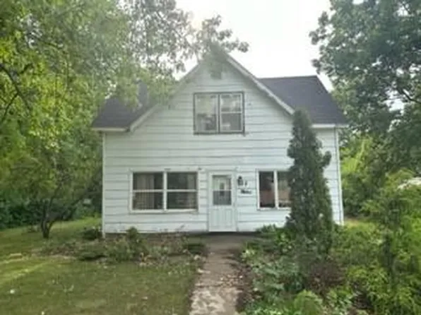 625 6th St N, Hudson, WI 54016