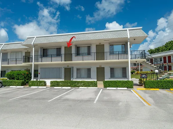 3160 Lake Osborne Drive #211, Lake Worth Beach, FL 33461