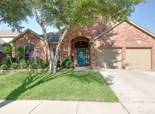5512 Mount McKinley Rd, Fort Worth, TX 76137