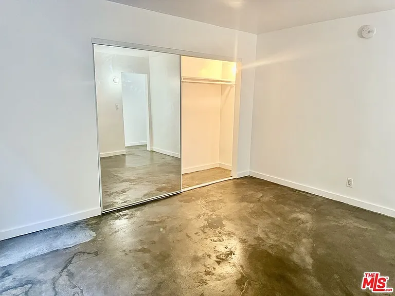 511 Rialto Ave #1 — Photo 18