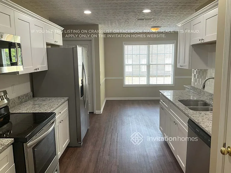 273 Rockingham Dr — Photo 8