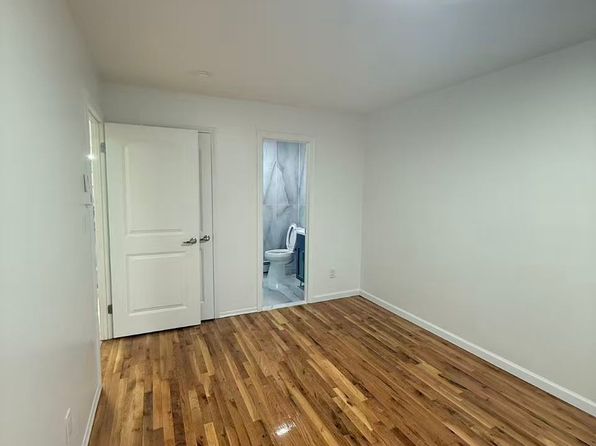 16216 65th Ave Floor 2