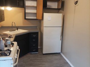 3605 48th St APT 3, Kenosha, WI 53144