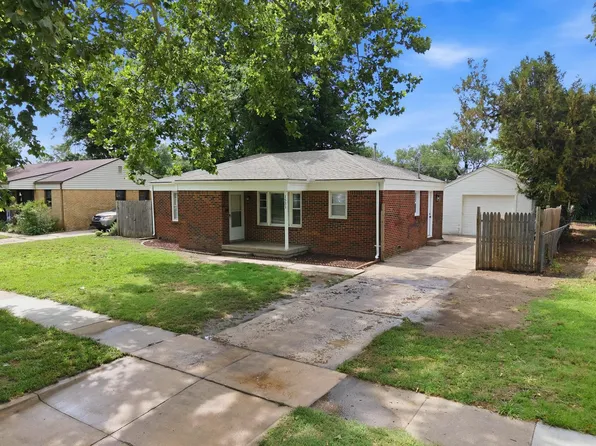 1531 E Crowley St, Wichita, KS 67216