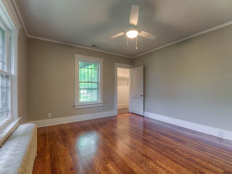 345 Malvern St — Photo 13