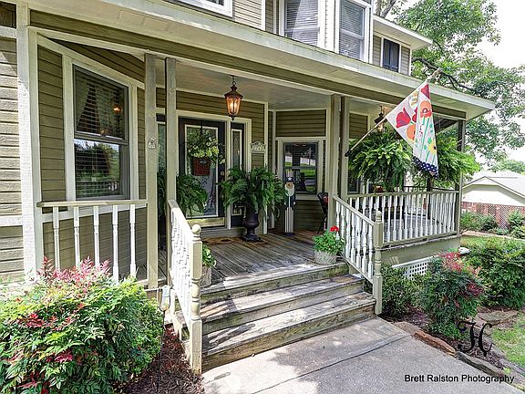 4th image of 2262 E Lensfield Pl