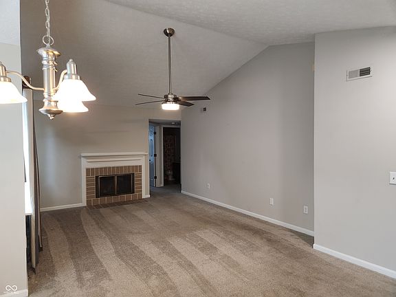 5th image of 8110 Crook Dr N