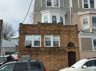 538 E 3rd St, Mount Vernon, NY 10553