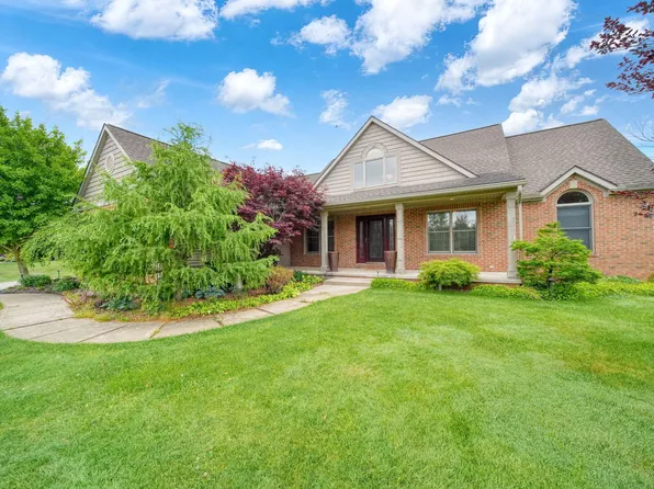 5040 Grande View Ln, Jackson, MI 49201