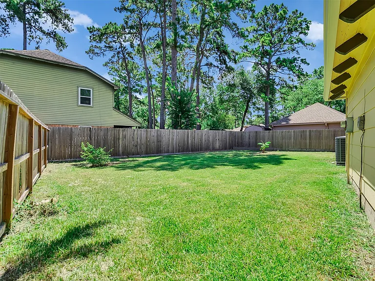 14134 Cleobrook Dr — Photo 33
