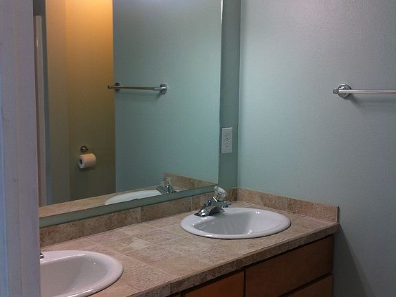 3rd image of 530 S 57th St