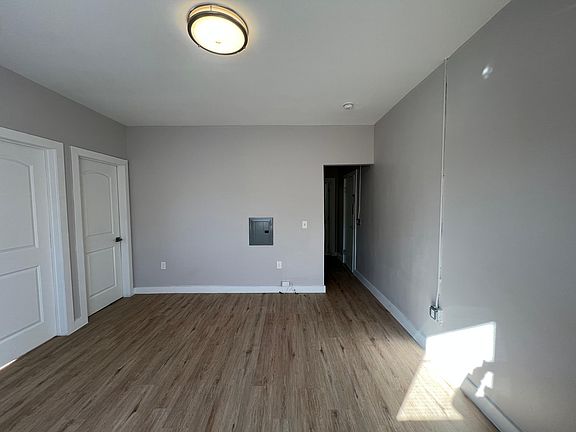 5th image of 3143 Kennedy Blvd #104A