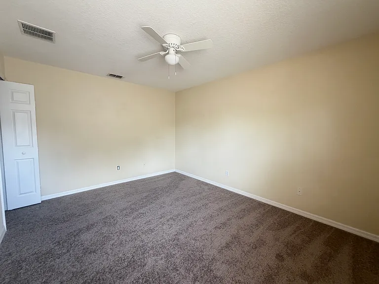 14205 Bridgewater Crossings Blvd — Photo 19