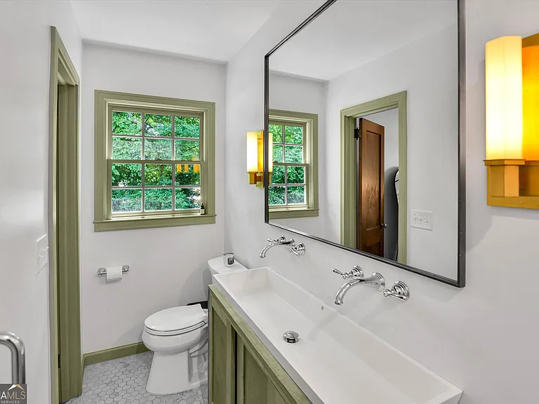 643 Etowah Dr NE — Photo 27