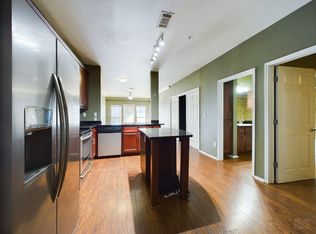 910 W 25th St APT 505, Austin, TX 78705