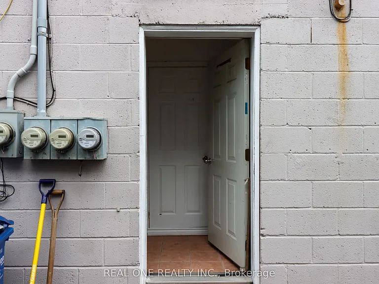 10 Mill St E #B — Photo 19